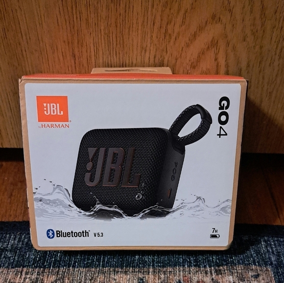 Friskies JBL Go 4 Bluetooth Speaker - Picture 2 of 2